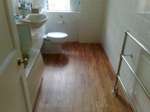 Is Laminate Flooring A Good Choice For, What Laminate Flooring Is Best For Bathrooms